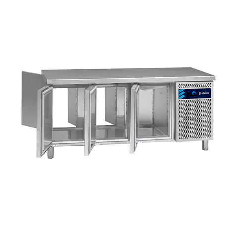 Mesas Refrigeradas con Puertas Pasantes · Fondo 700