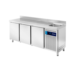 Mesas Refrigeradas con Fregadero · Fondo 700