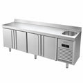 Mesa refrigerada con fregadero Infrico BMPPF 2500 II sobre fondo blanco