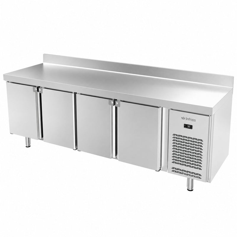 Mesa refrigerada I-Line GN 1/1 fondo 700 Infrico IM704P sobre fondo blanco