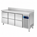 Mesa Refrigerada con Cajones Fondo 700 (MPG-180 HC HHH) sobre fondo blanco